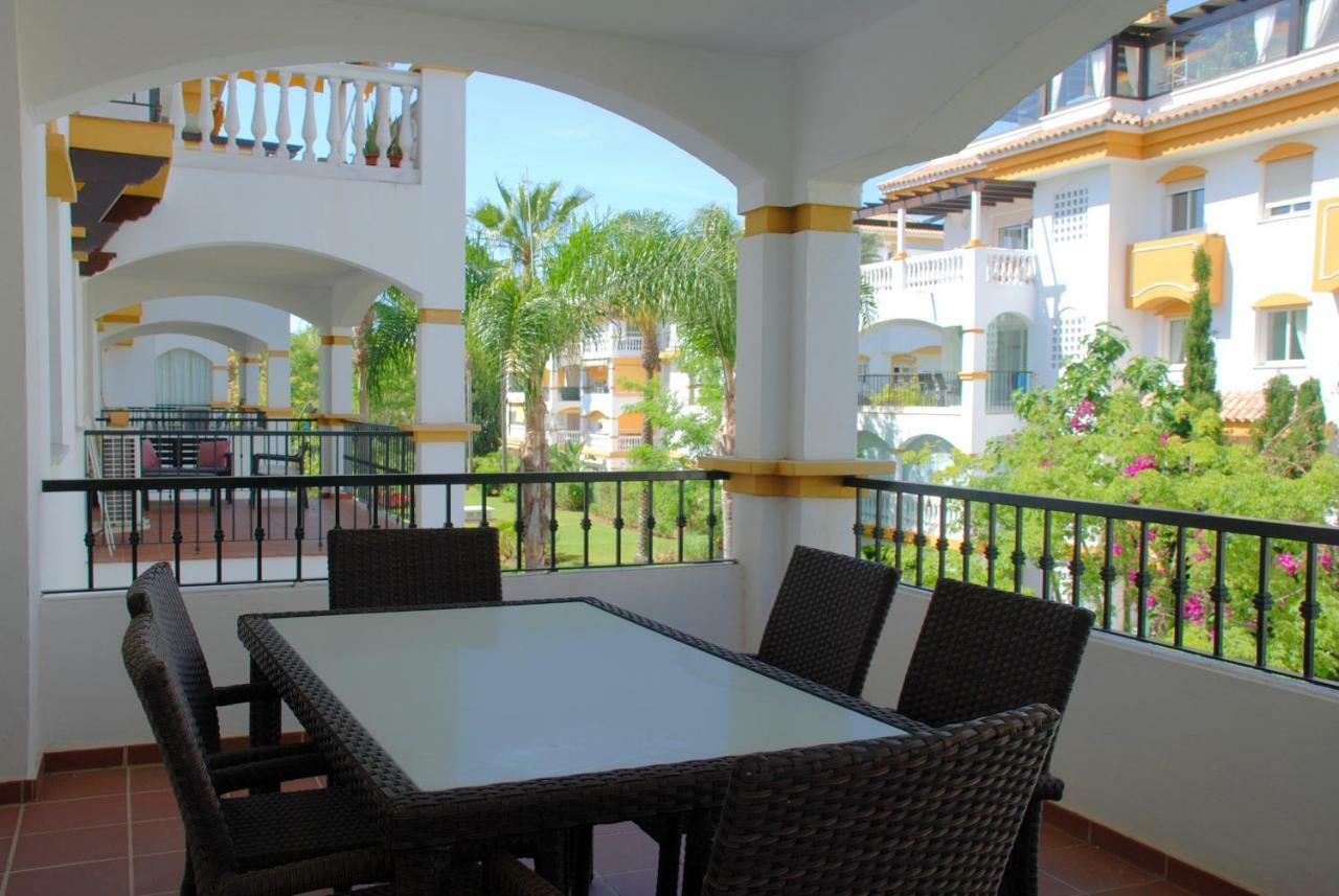 Great Puerto Banus Apartment Marbella Exterior photo